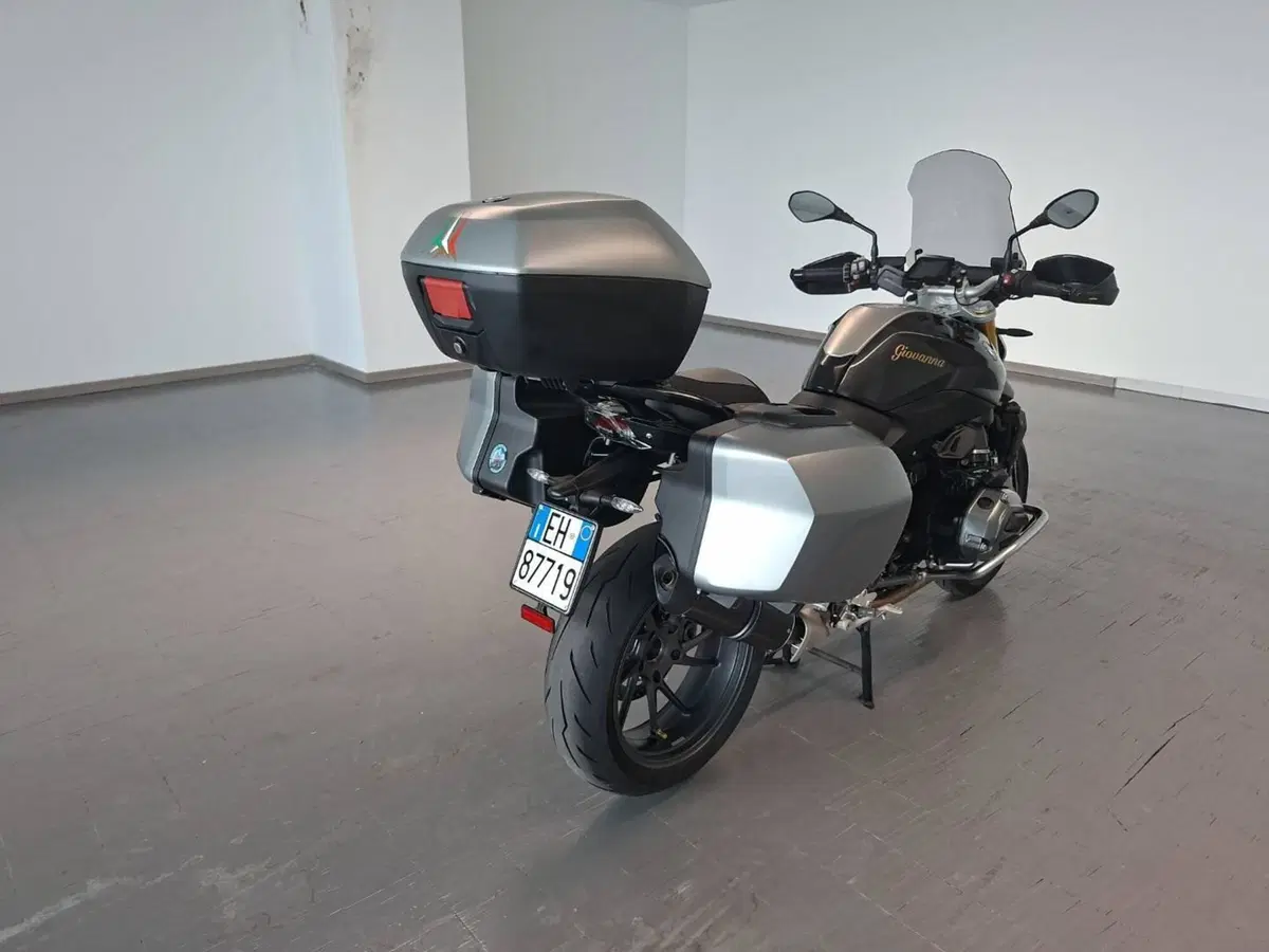 Bmw R 1200 R Black Edition (2017 - 18) (4)