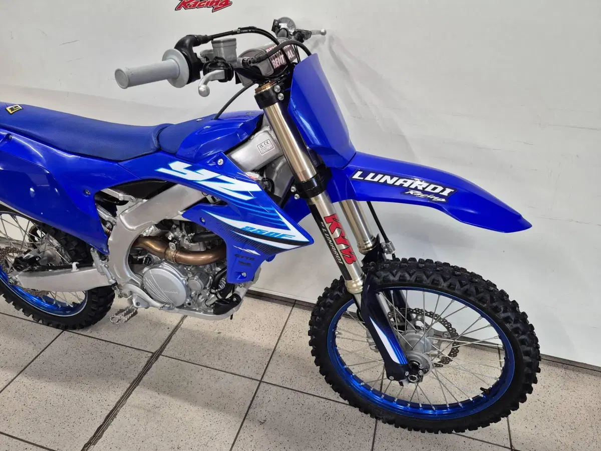 Yamaha YZ 250 F (2025) (2)