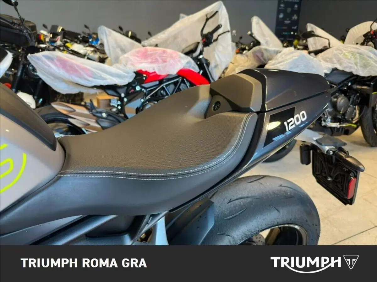 Triumph Speed Triple 1200 RS (2025 - 26) (20)