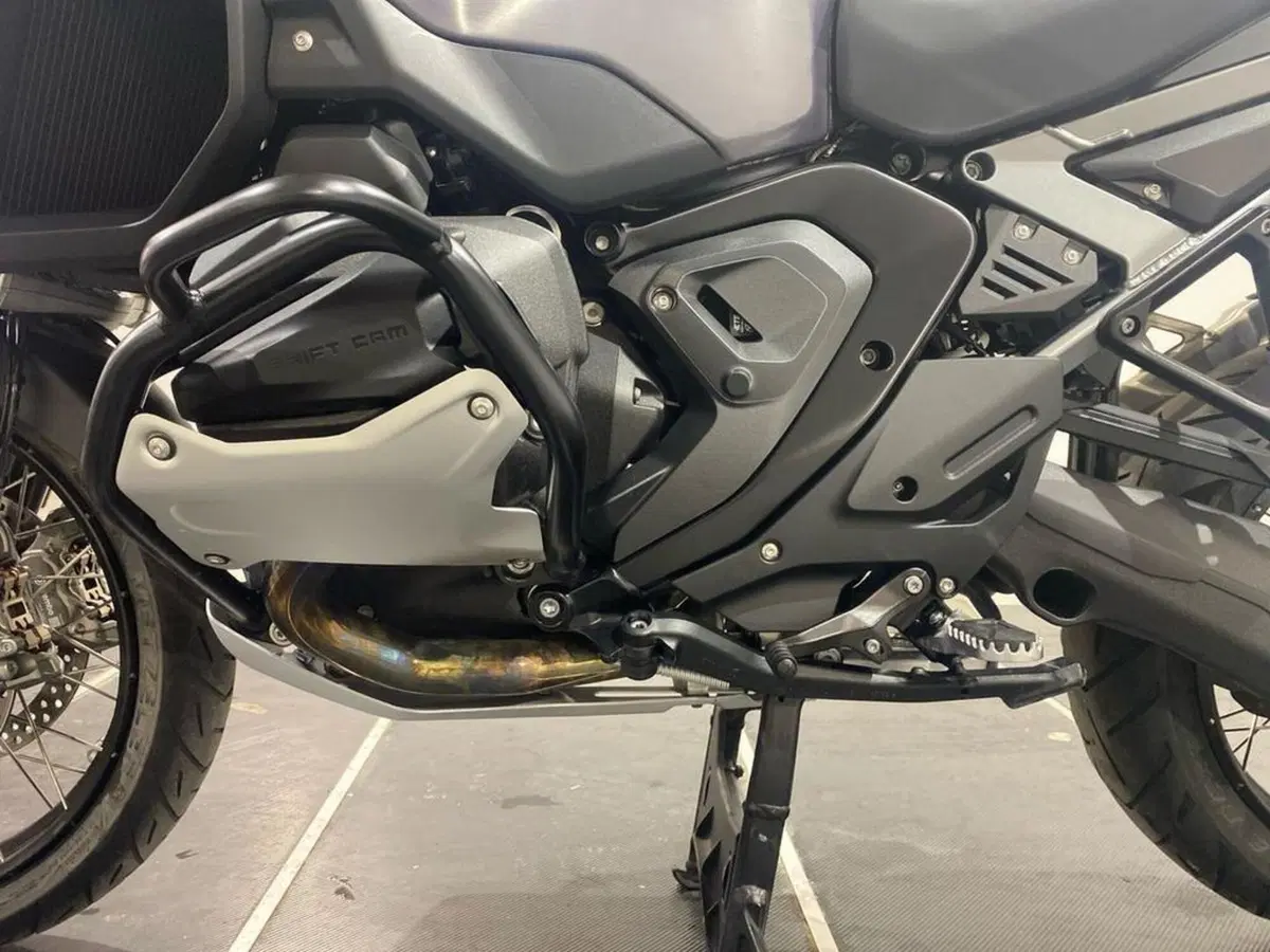 Bmw R 1300 GS Adventure Triple Black (2025 - 26) (13)