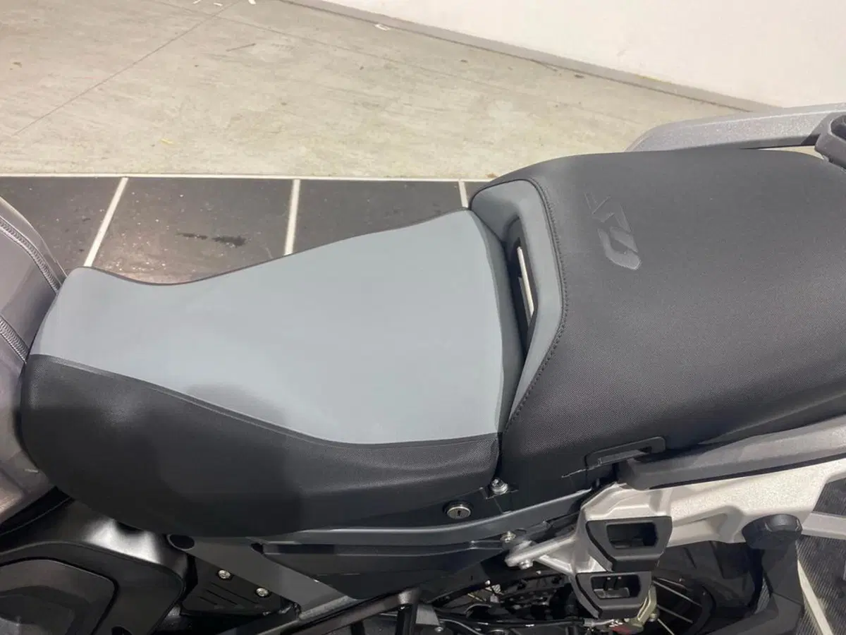 Bmw R 1300 GS Adventure Triple Black (2025 - 26) (10)