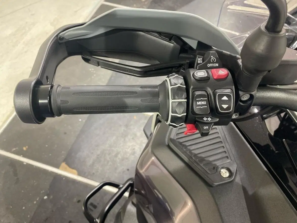 Bmw R 1300 GS Adventure Triple Black (2025 - 26) (7)