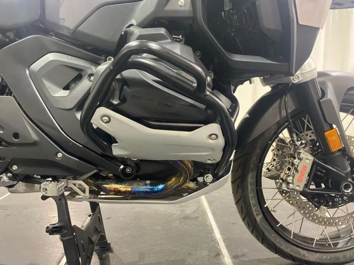 Bmw R 1300 GS Adventure Triple Black (2025 - 26) (12)