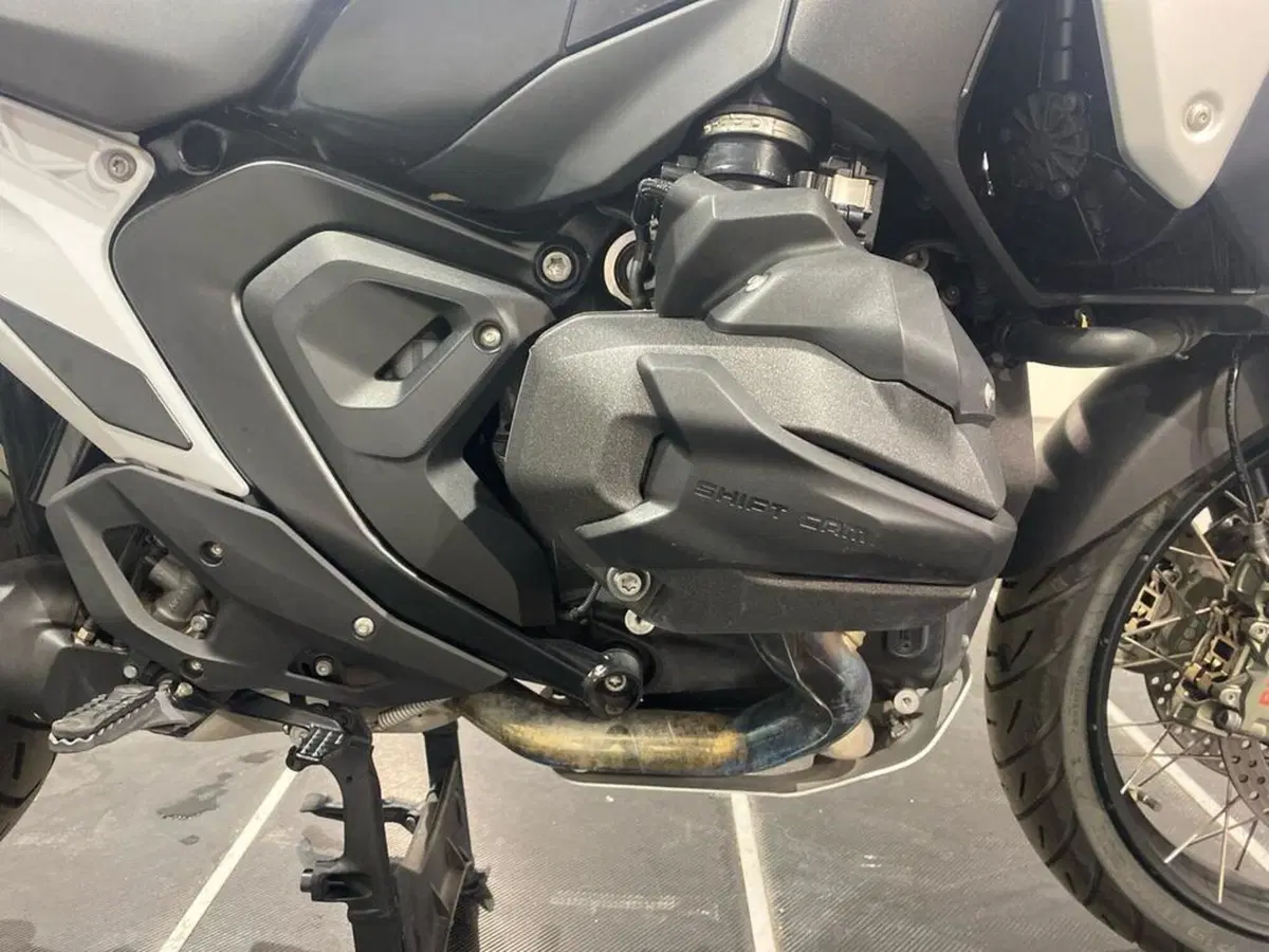 Bmw R 1300 GS Trophy (2023 - 26) (12)