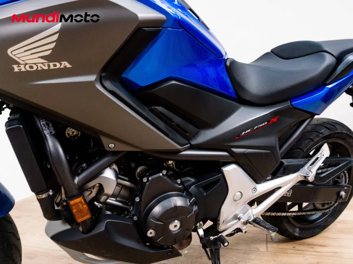 Honda NC 750 X ABS (2014 - 15) (9)