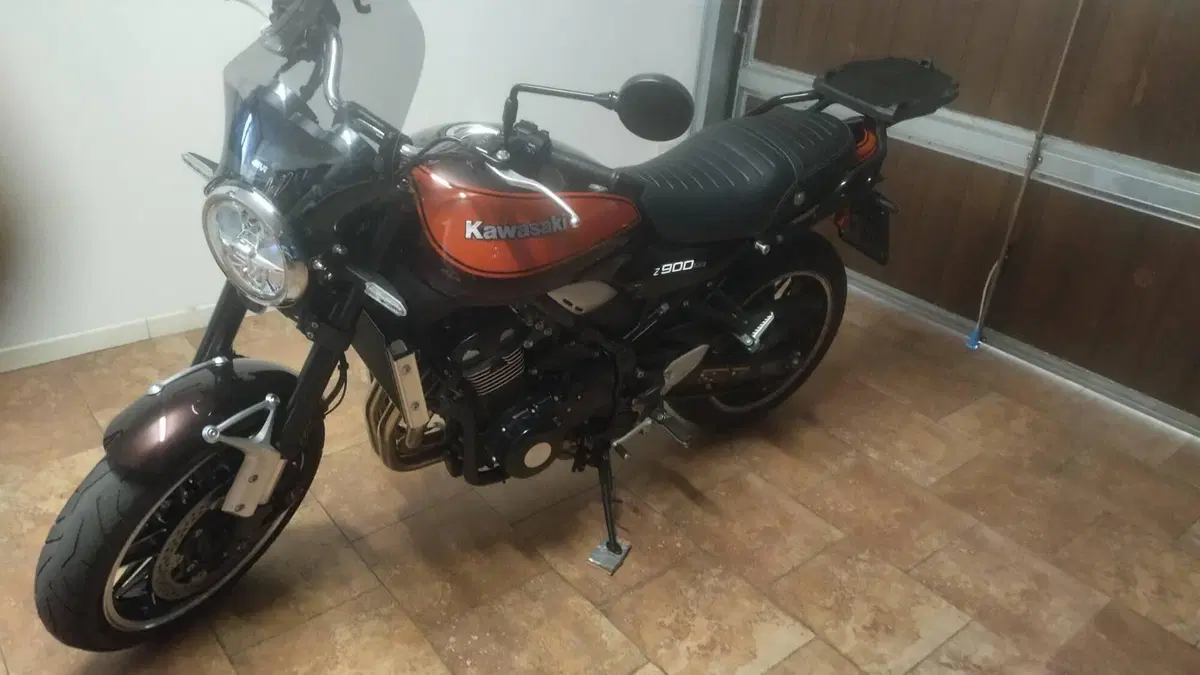 Kawasaki Z 900 RS (2018 - 20) (2)