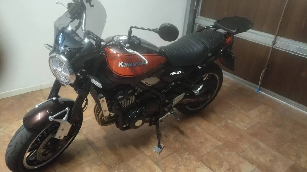 Kawasaki Z 900 RS (2018 - 20) (4)