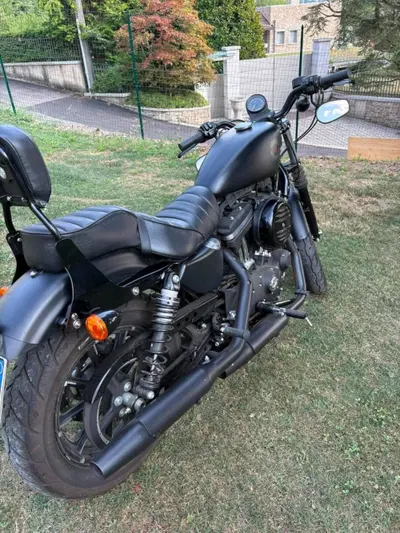 Harley-Davidson 883 Iron (2017 - 20) - XL 883N usata