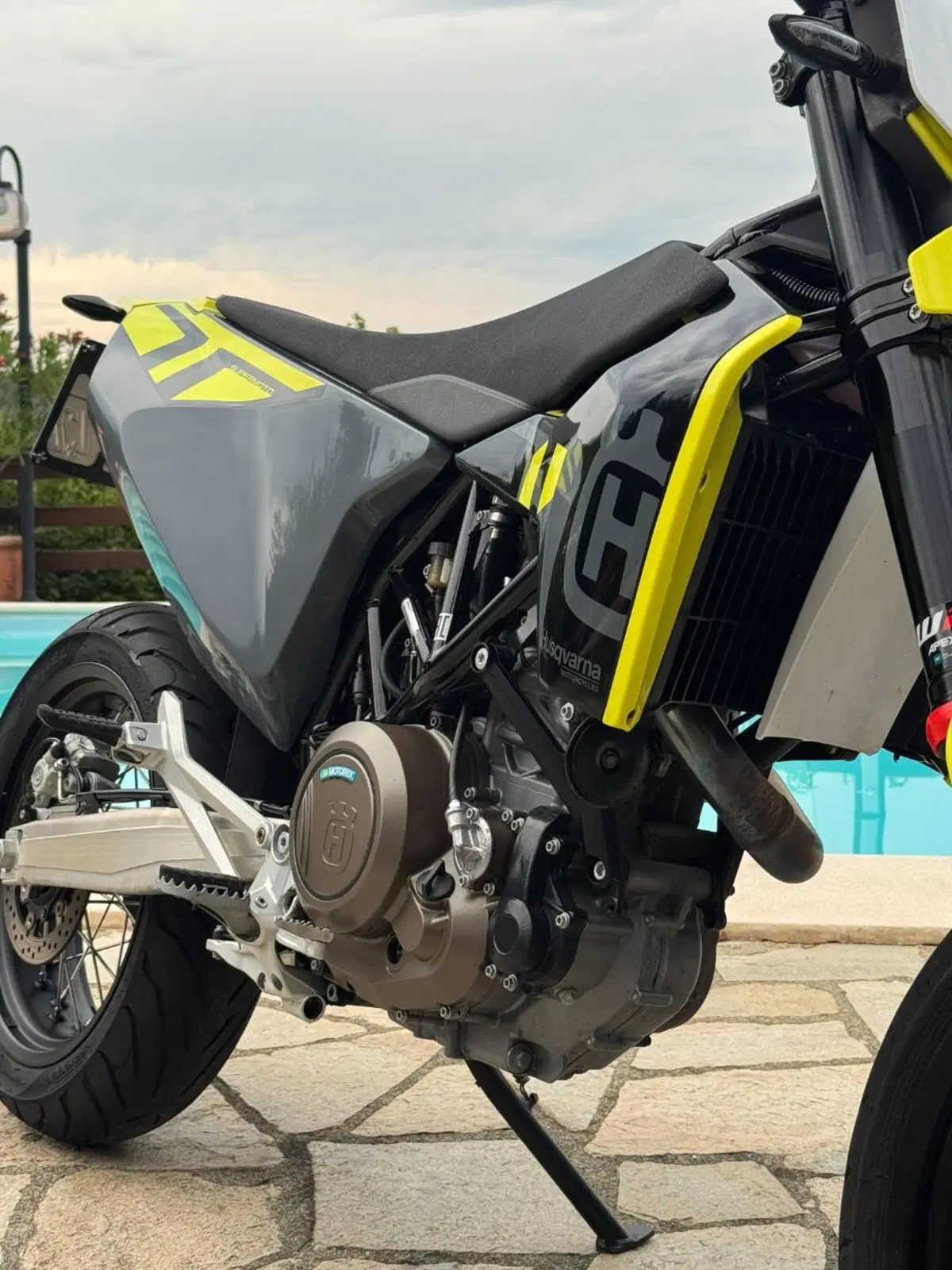 Husqvarna 701 Supermoto (2023 - 25) (2)