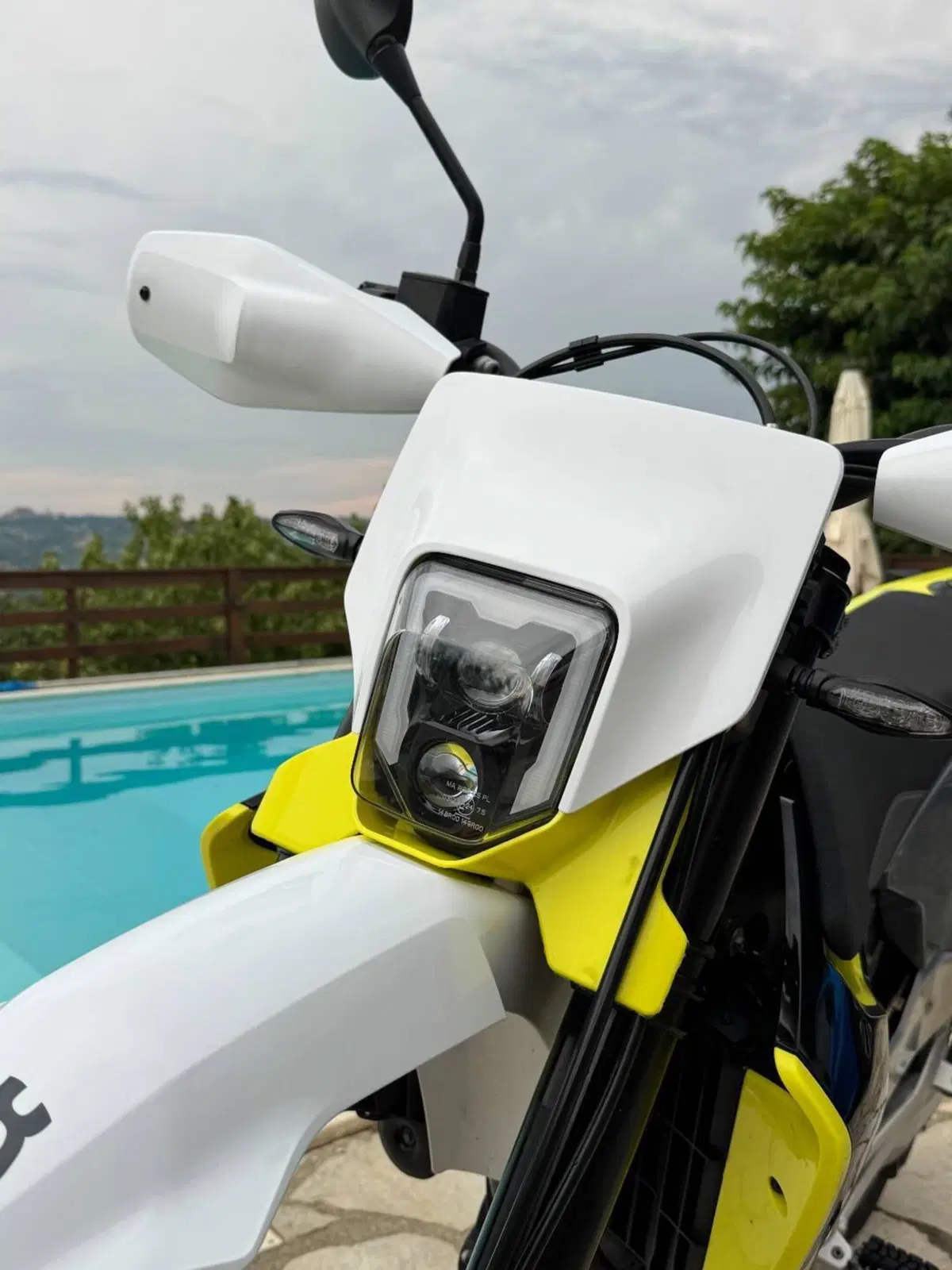 Husqvarna 701 Supermoto (2023 - 25) (6)