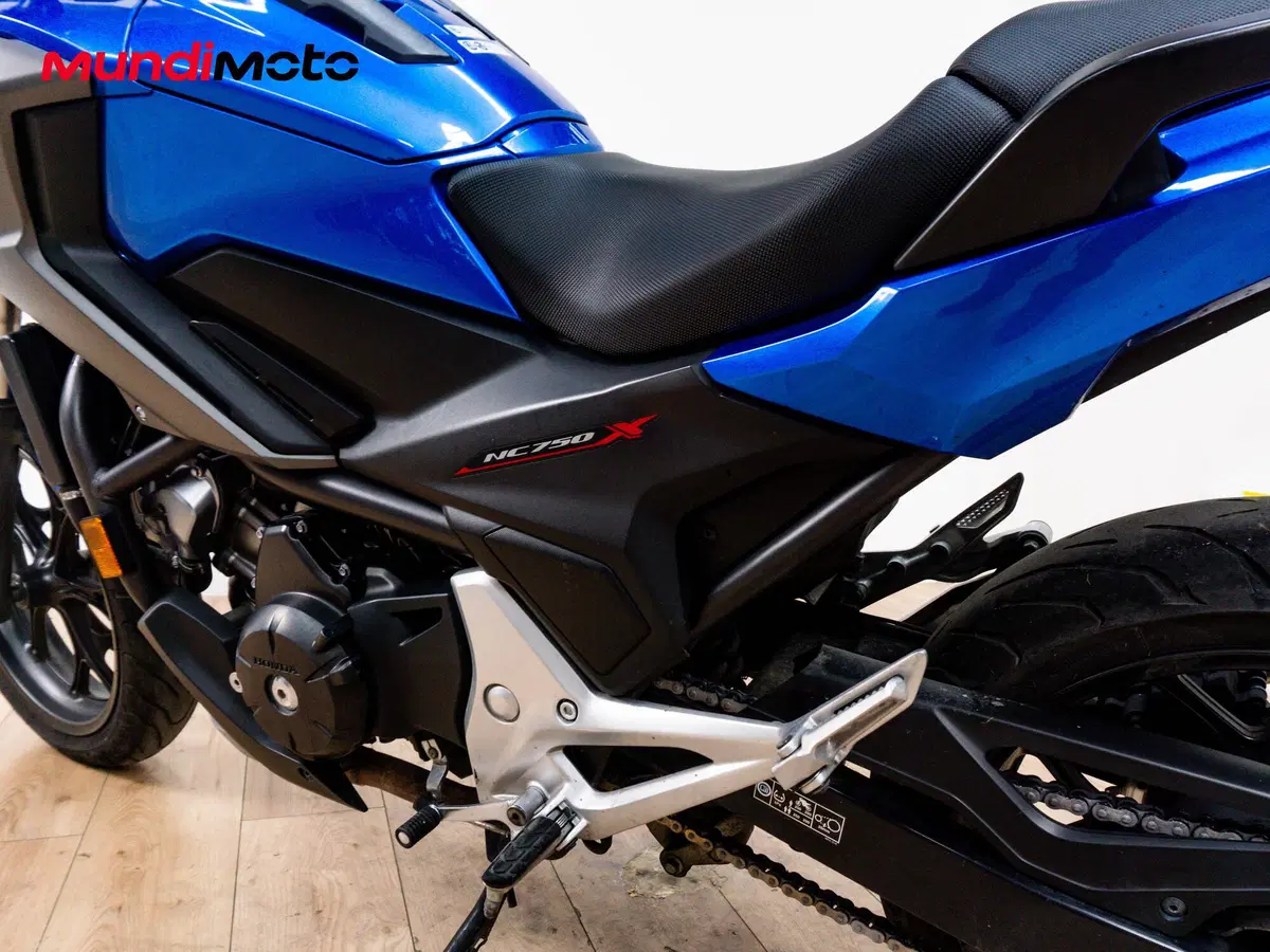 Honda NC 750 X ABS (2014 - 15) (10)