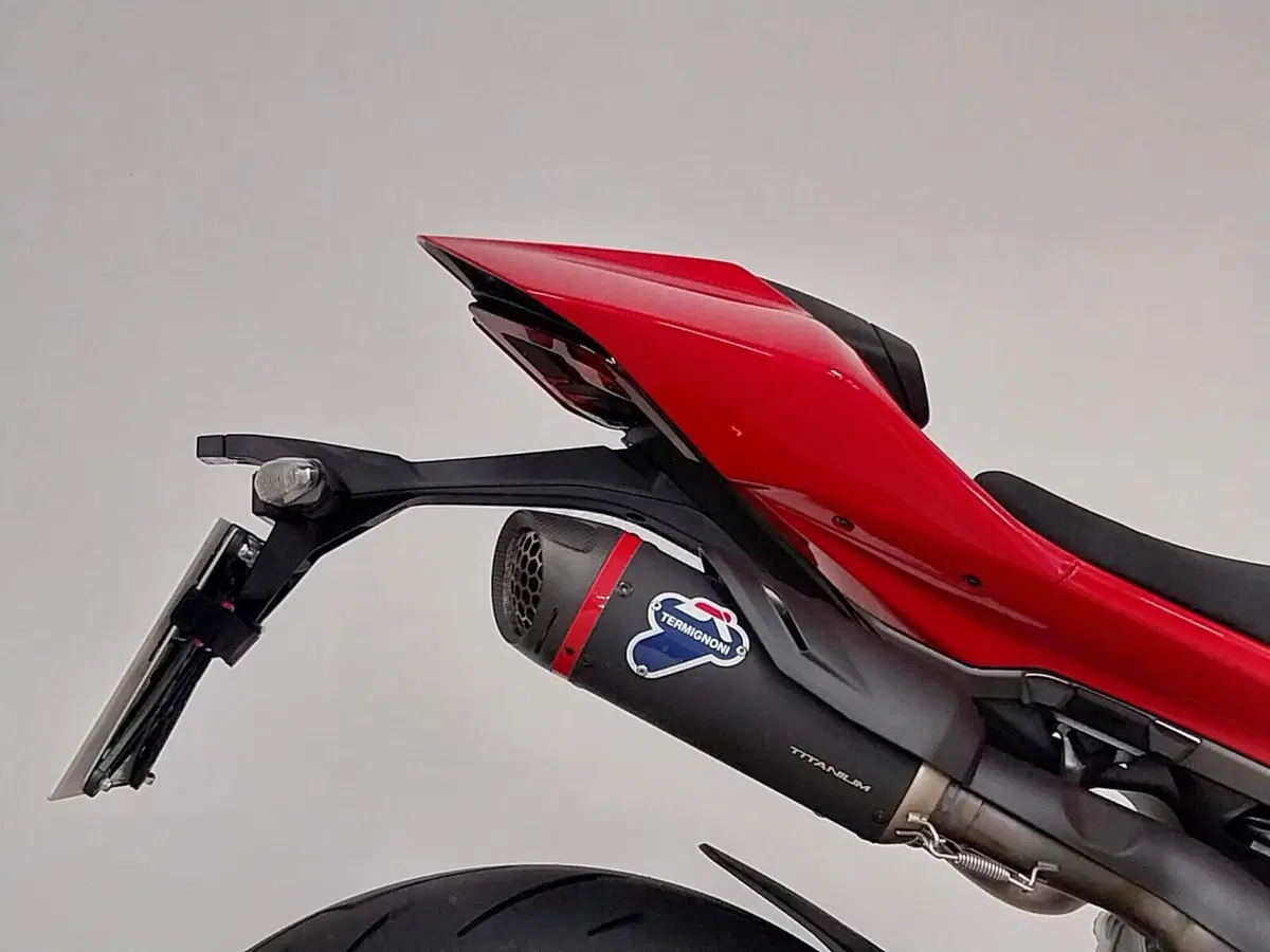Ducati Panigale V2 S (2025 - 26) (6)