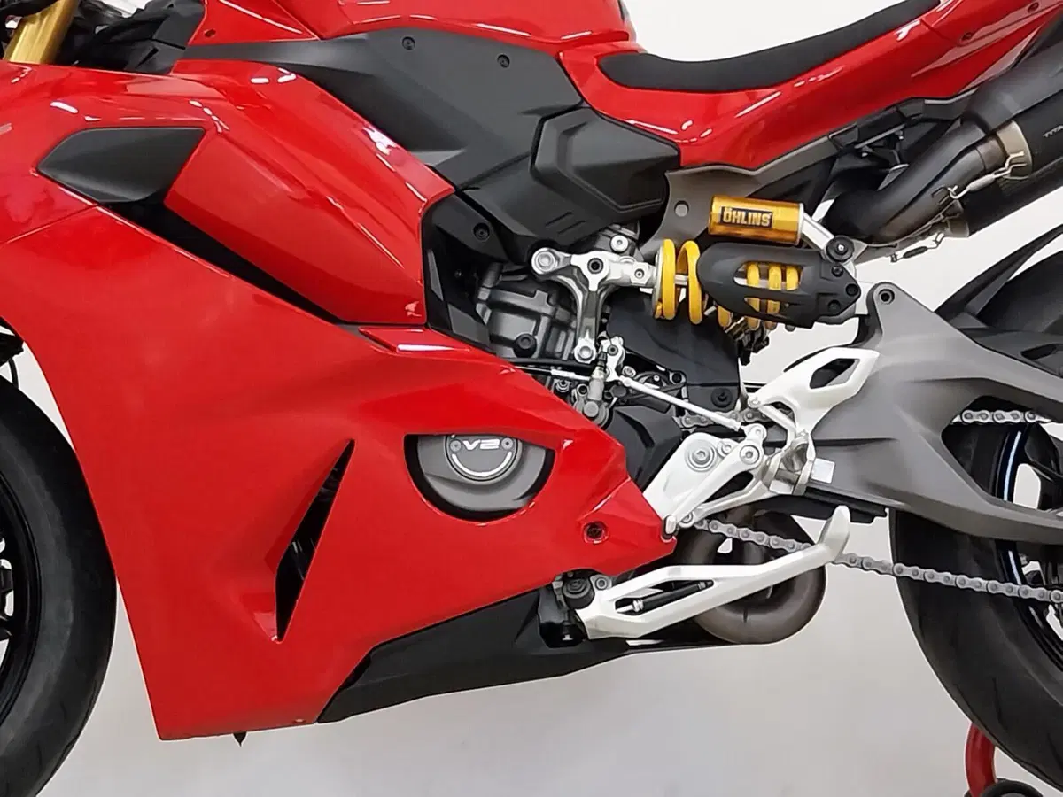 Ducati Panigale V2 S (2025 - 26) (19)