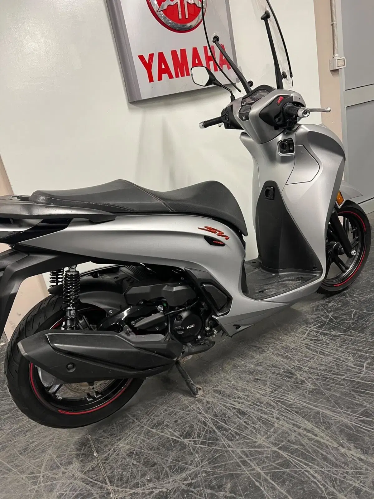 Honda SH 350 Sport (2021 - 24) (4)