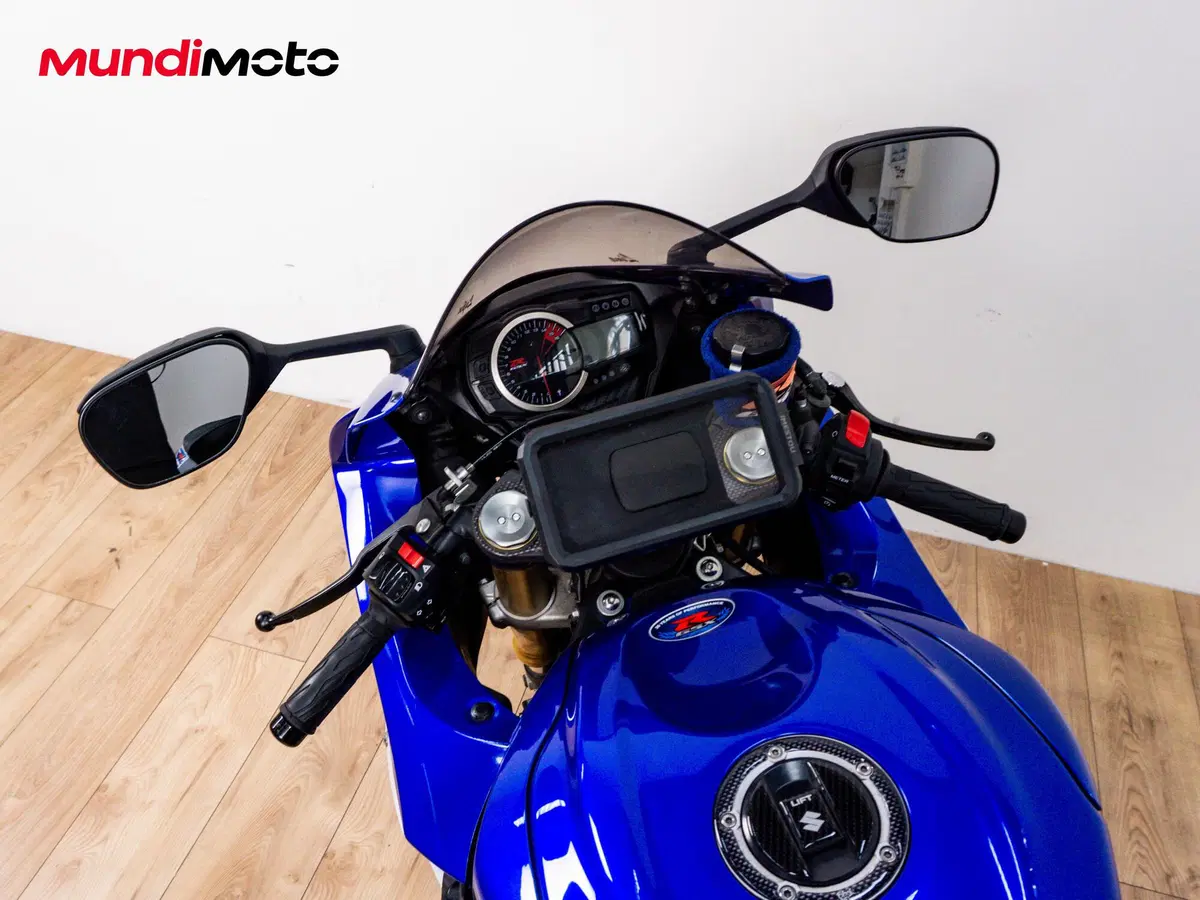 Suzuki GSX R 750 (1990) (11)