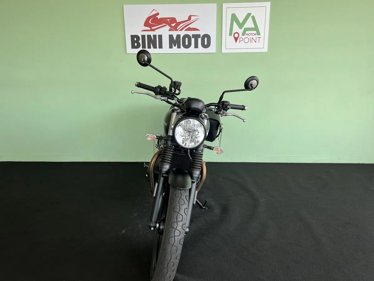 Triumph Street Twin 900 (2019 - 20) (3)