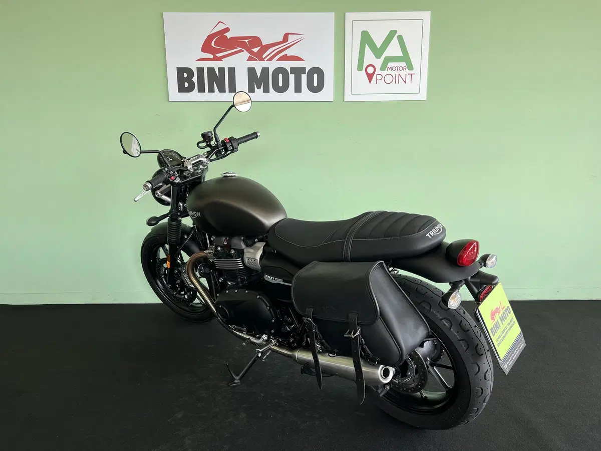 Triumph Street Twin 900 (2019 - 20) (6)