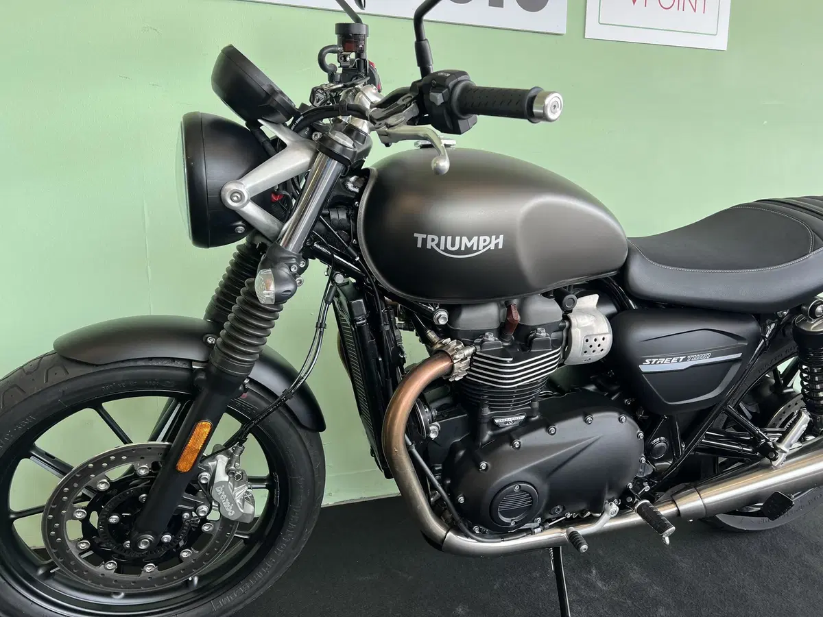 Triumph Street Twin 900 (2019 - 20) (13)