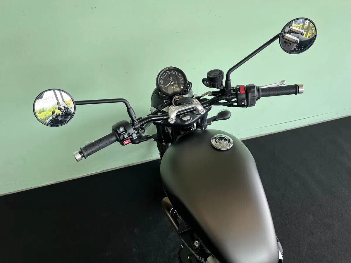 Triumph Street Twin 900 (2019 - 20) (19)