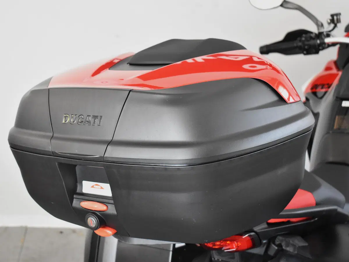 Ducati Multistrada V4 Pikes Peak (2021 - 24) (15)