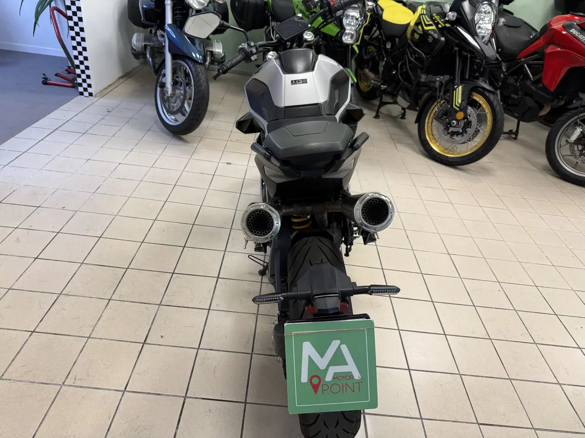 FB Mondial Piega 452 (2025 - 26) (4)