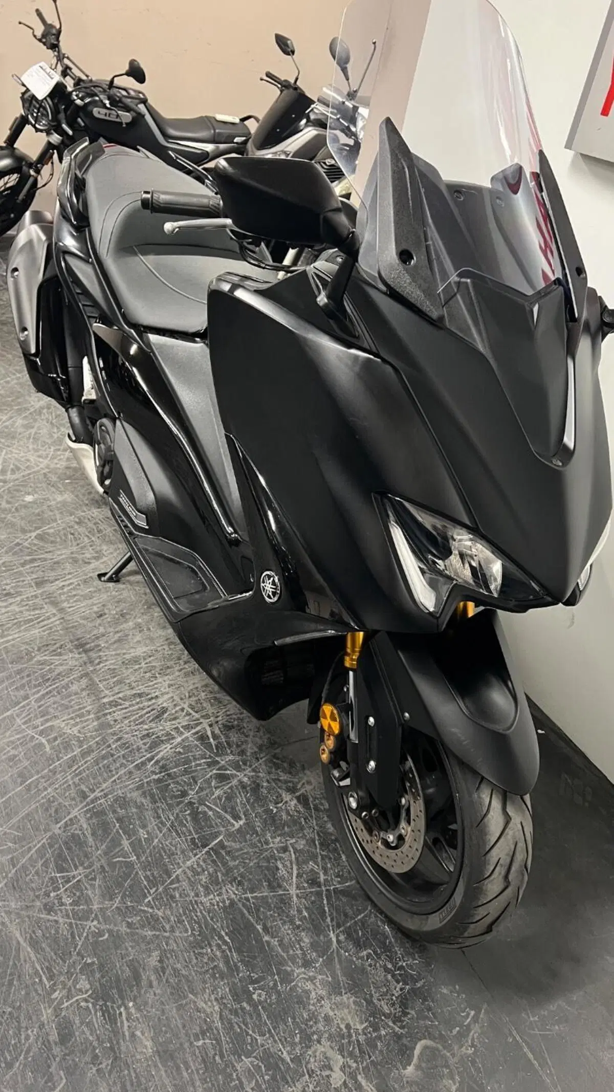 Yamaha T-Max 560 (2020 - 21) (10)