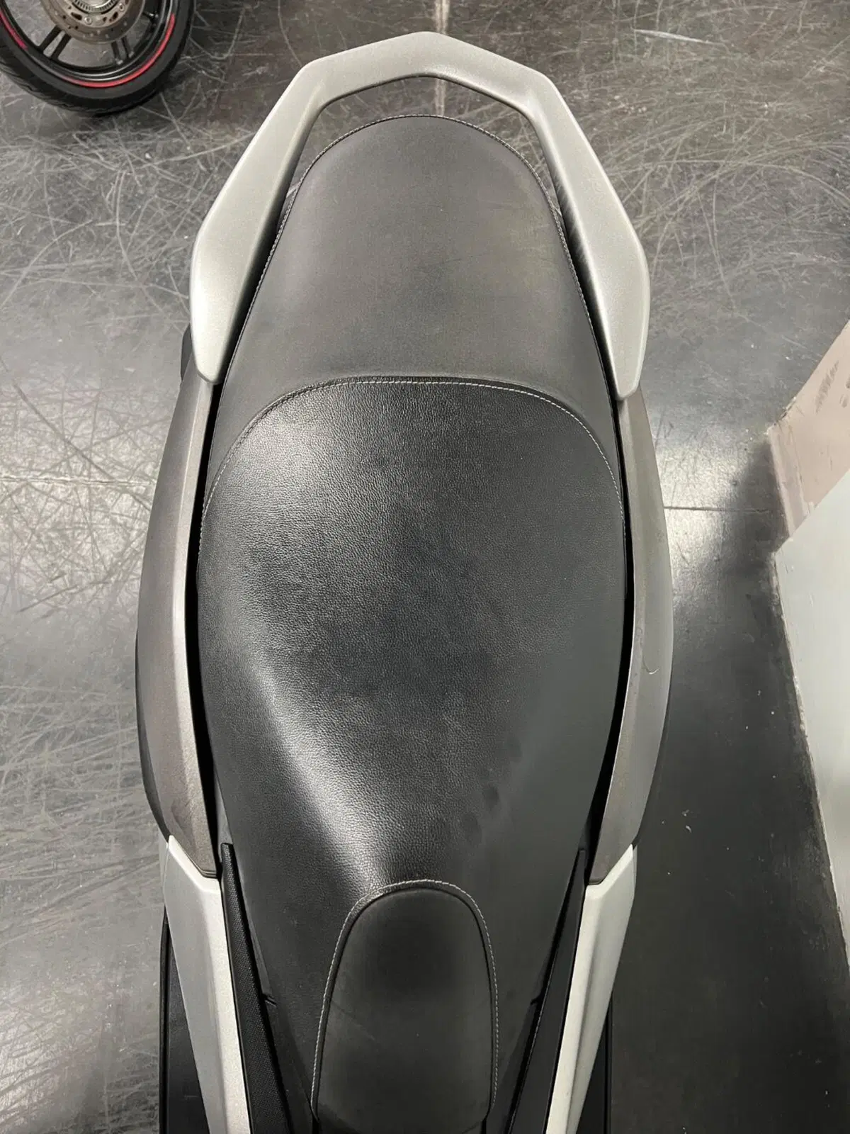 Yamaha N-Max 125 (2017 - 20) (7)
