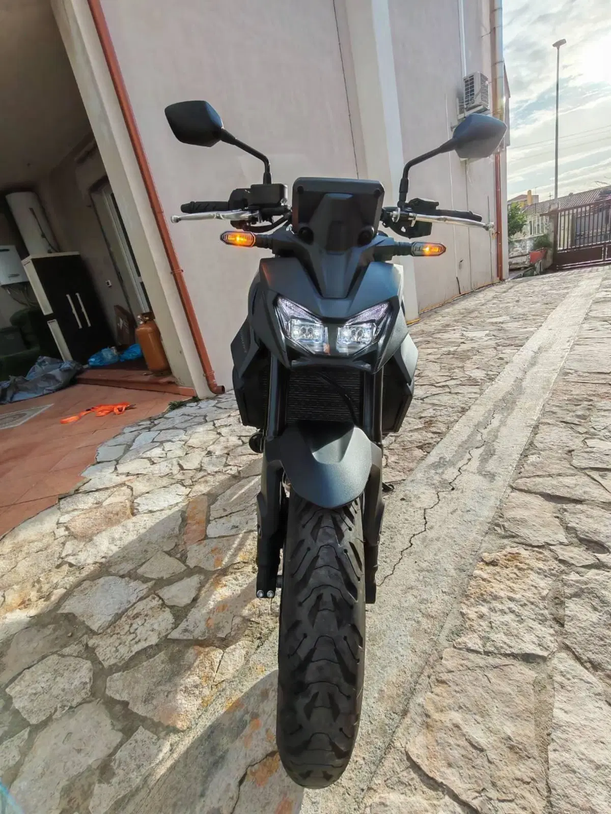 Honda CB 750 Hornet (2025)