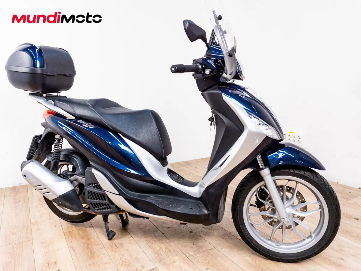 Piaggio Medley 150 ABS (2016 - 19) (2)