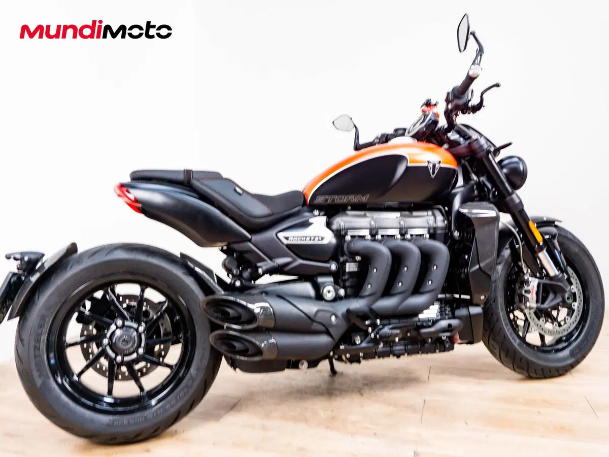 Triumph Rocket 3 Storm R (2024 - 26) (3)