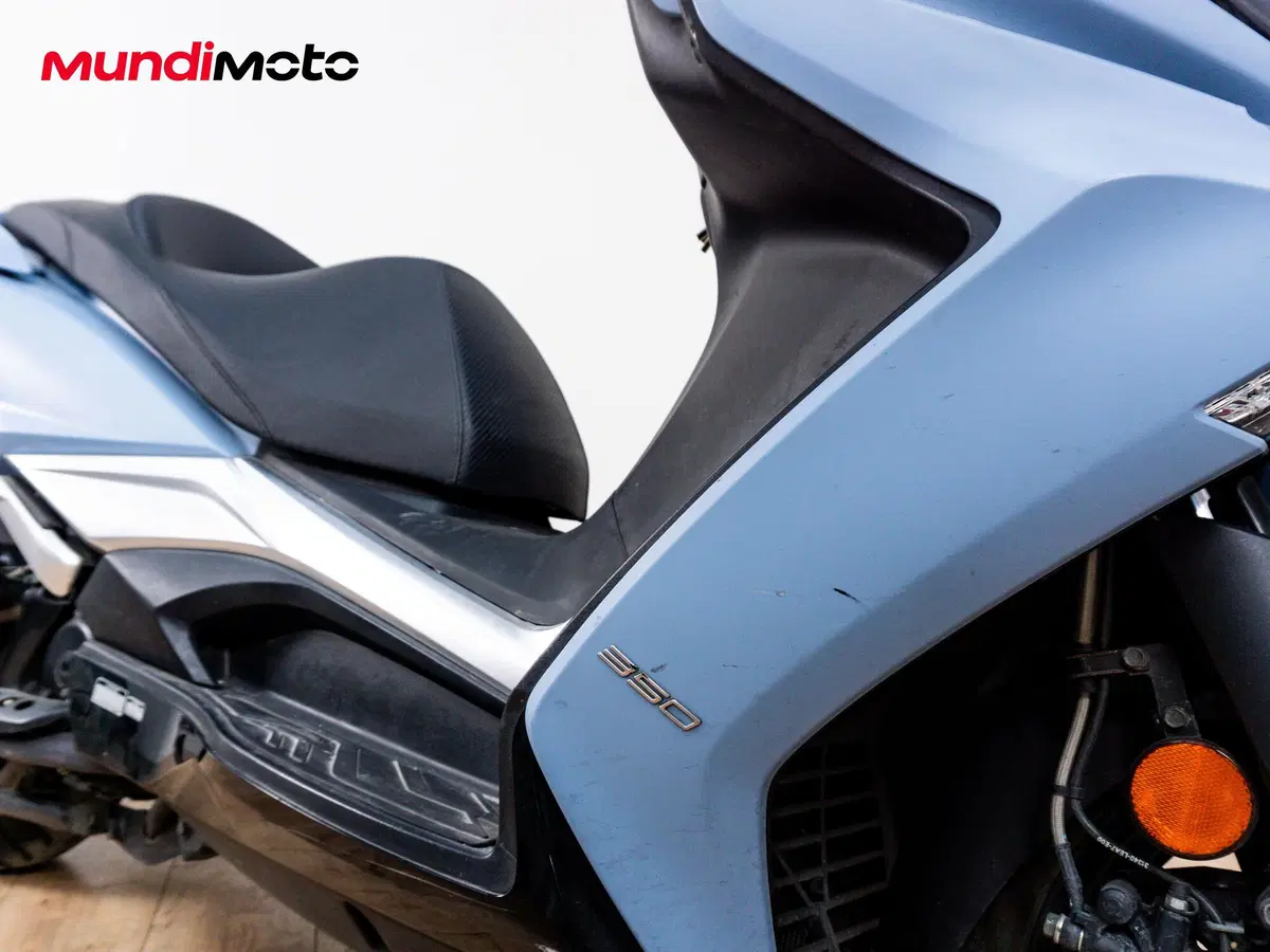 Kymco Downtown 350i TCS (2020) (5)