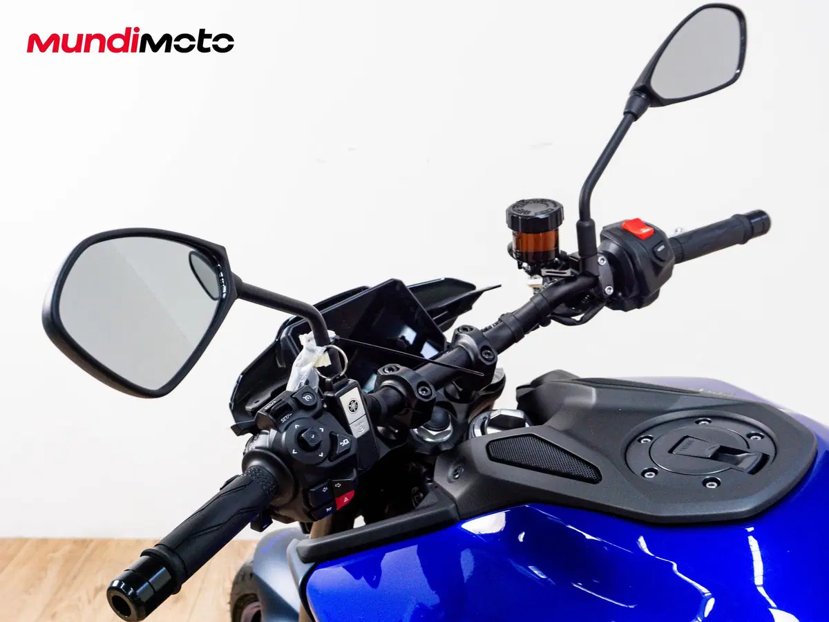 Yamaha MT-09 Y-AMT (2024 - 26) (11)