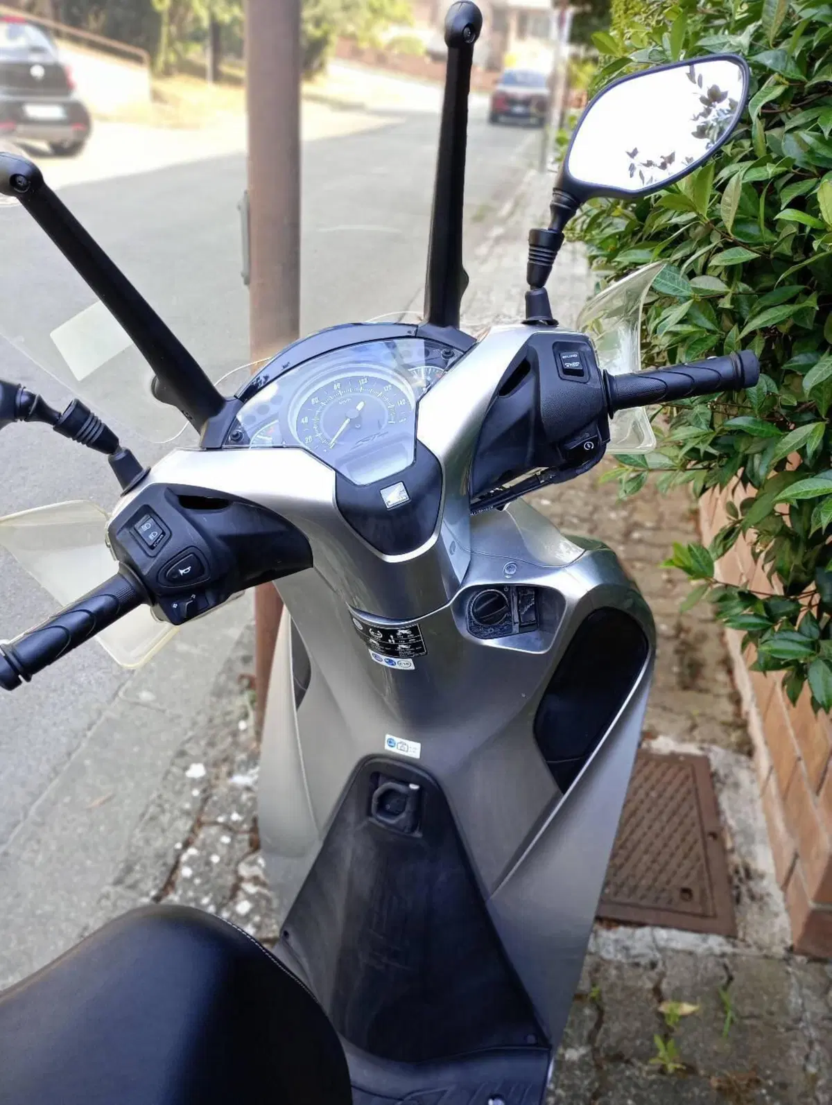Honda SH 150i (2017 - 19) (3)