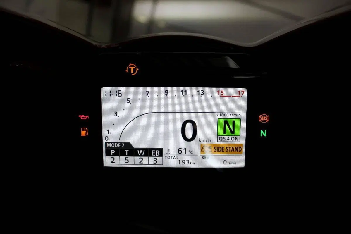 Honda CBR 600 RR (2024 - 26) (6)