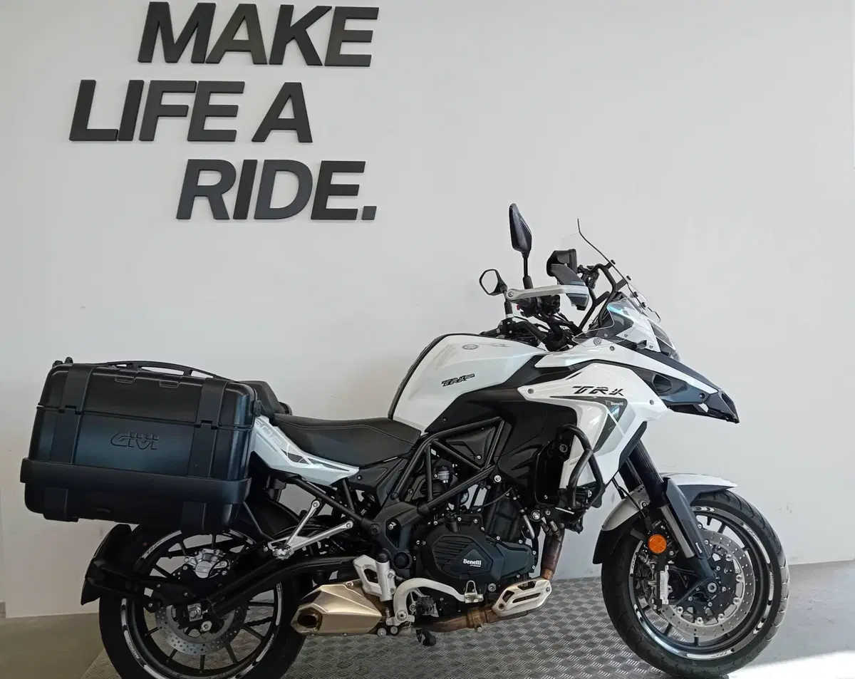 Benelli TRK 502 (2021 - 25)