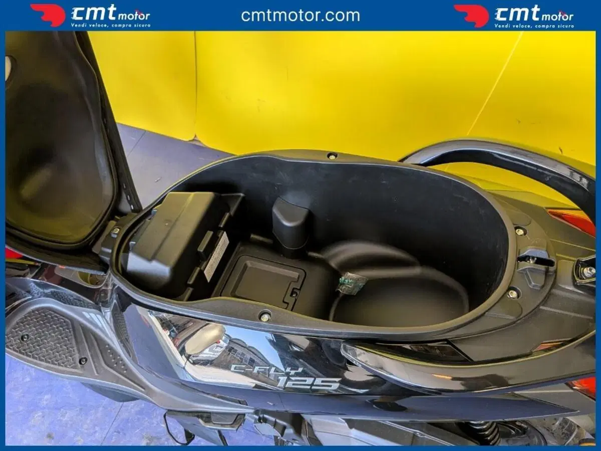 Swm C-Fly 125 (2026) (12)