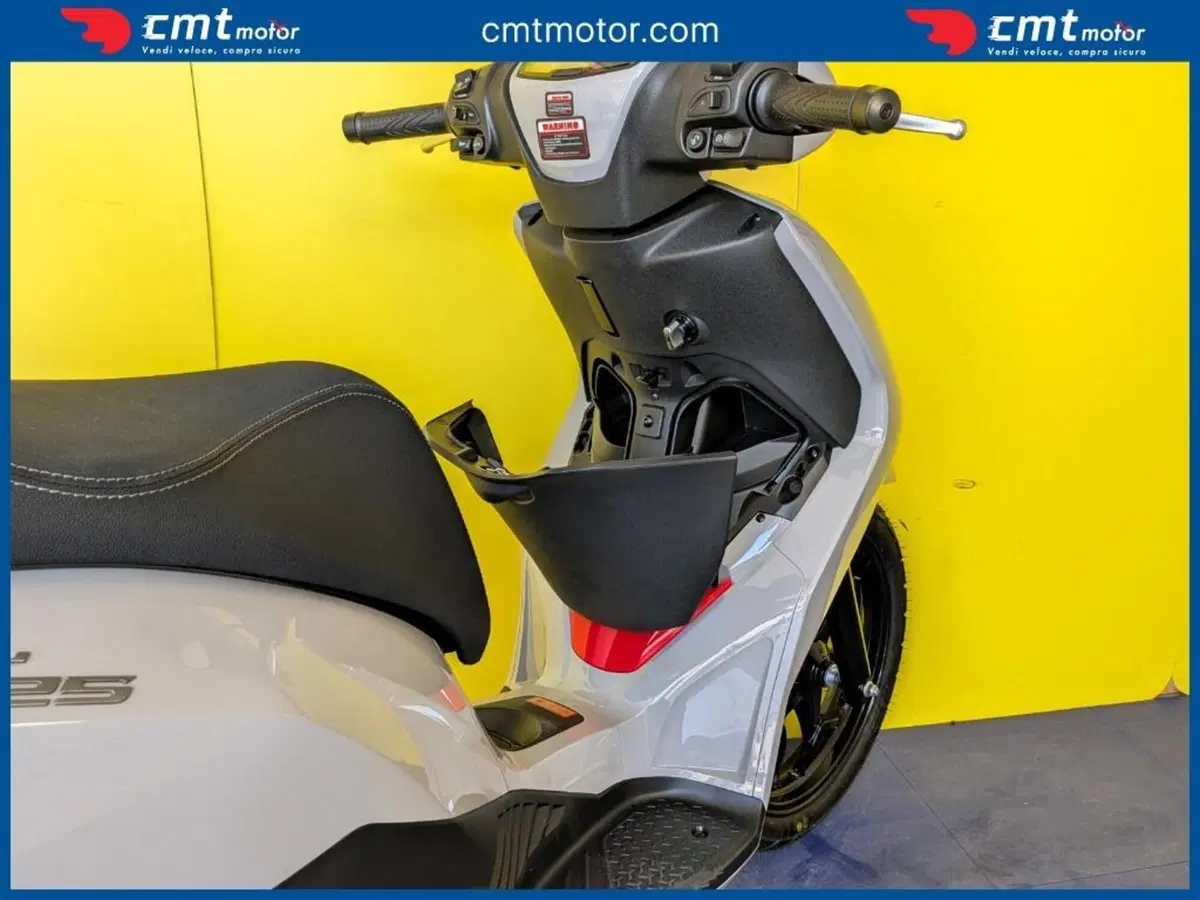 Swm C-Fly 125 (2026) (8)