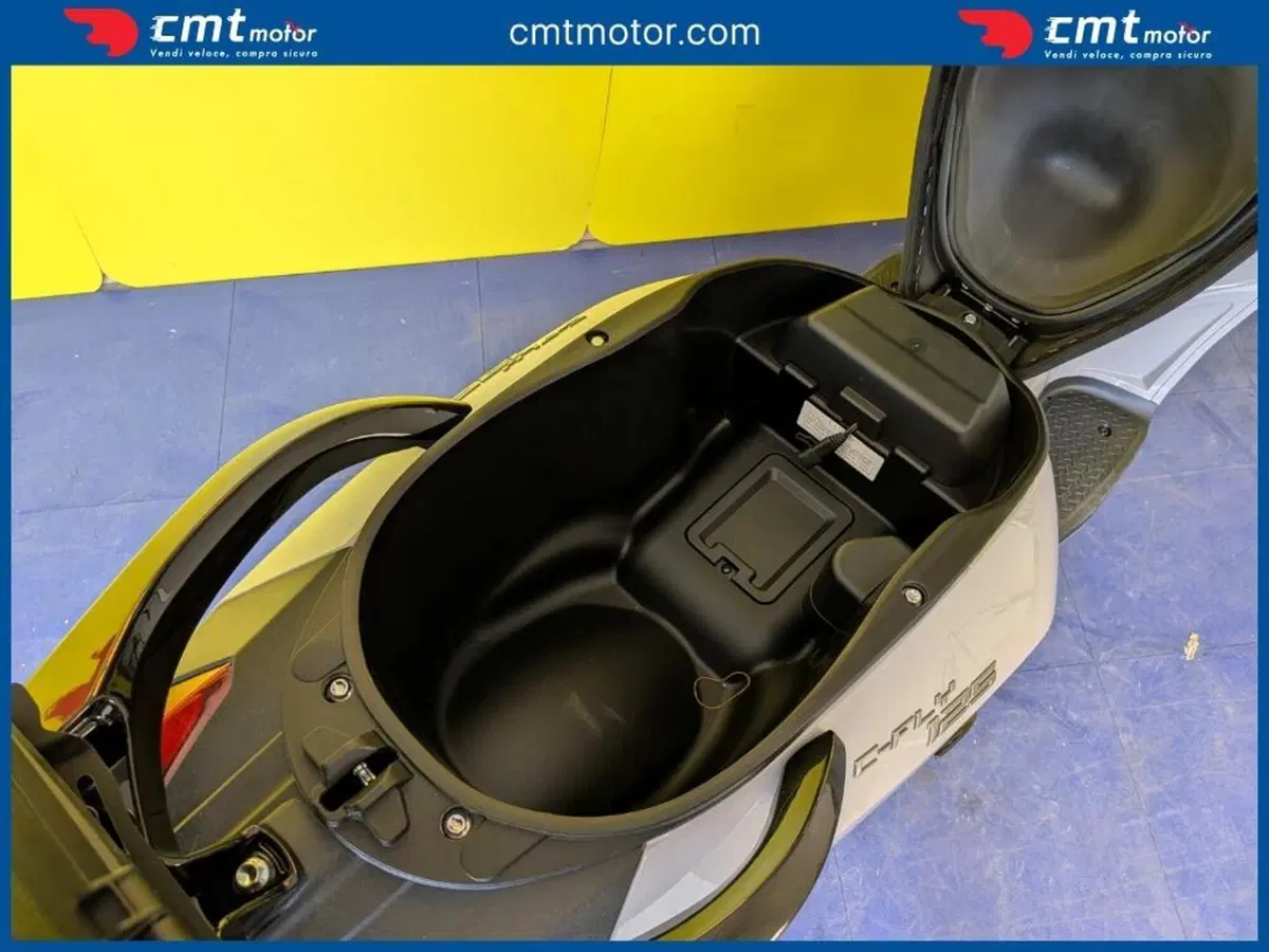 Swm C-Fly 125 (2026) (12)