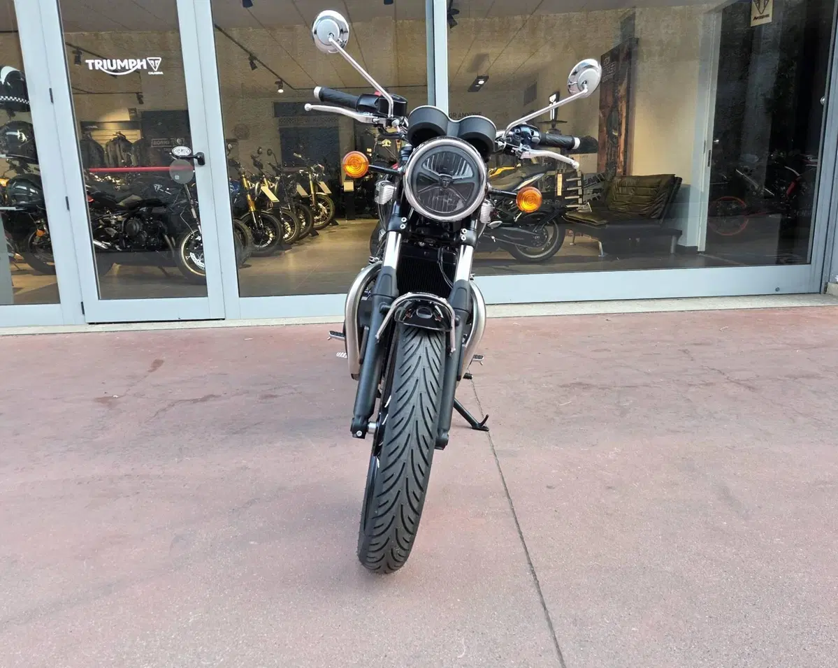 Triumph Bonneville T100 (2026) (5)