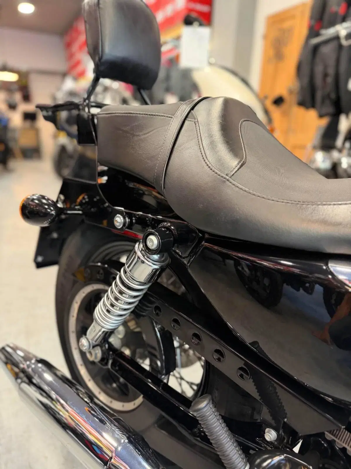 Harley-Davidson 1200 Forty-Eight (2010 - 15) (10)