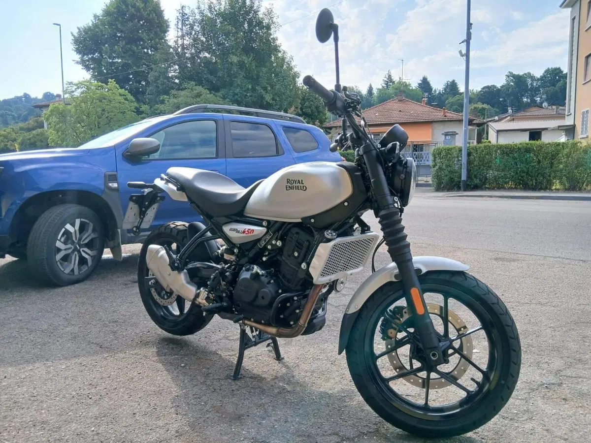 Royal Enfield Guerrilla 450 (2024 - 26) (3)