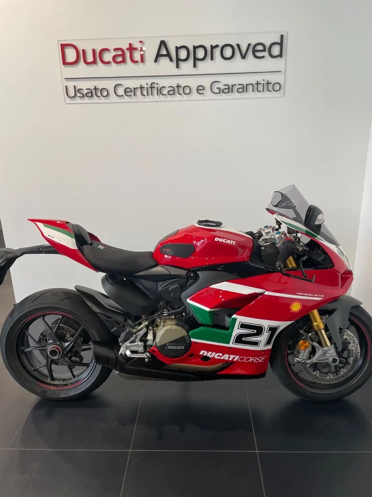 Ducati Panigale V2 Bayliss 1st Championship 20th Anniversary (2021 - 24)