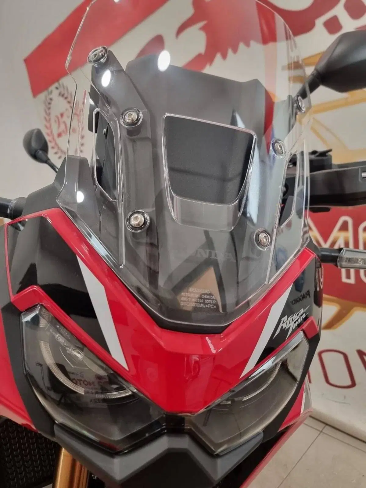 Honda Africa Twin CRF 1100L ES (2024 - 26) (4)