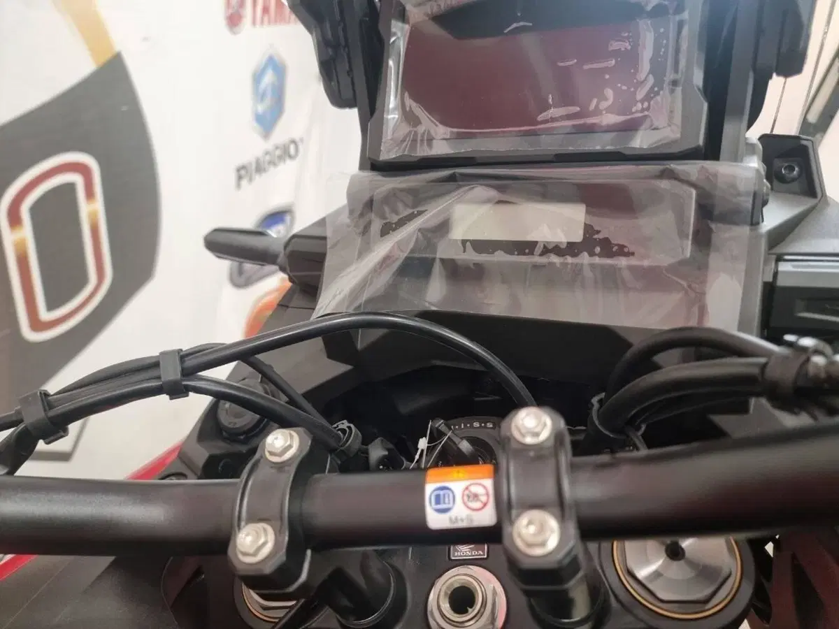 Honda Africa Twin CRF 1100L ES (2024 - 26) (10)