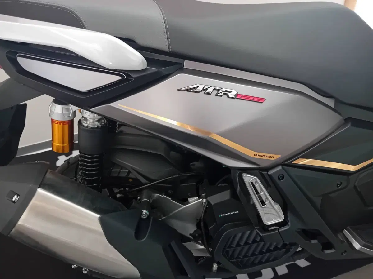 QJ Motor ATR 125 (2025 - 26) (3)