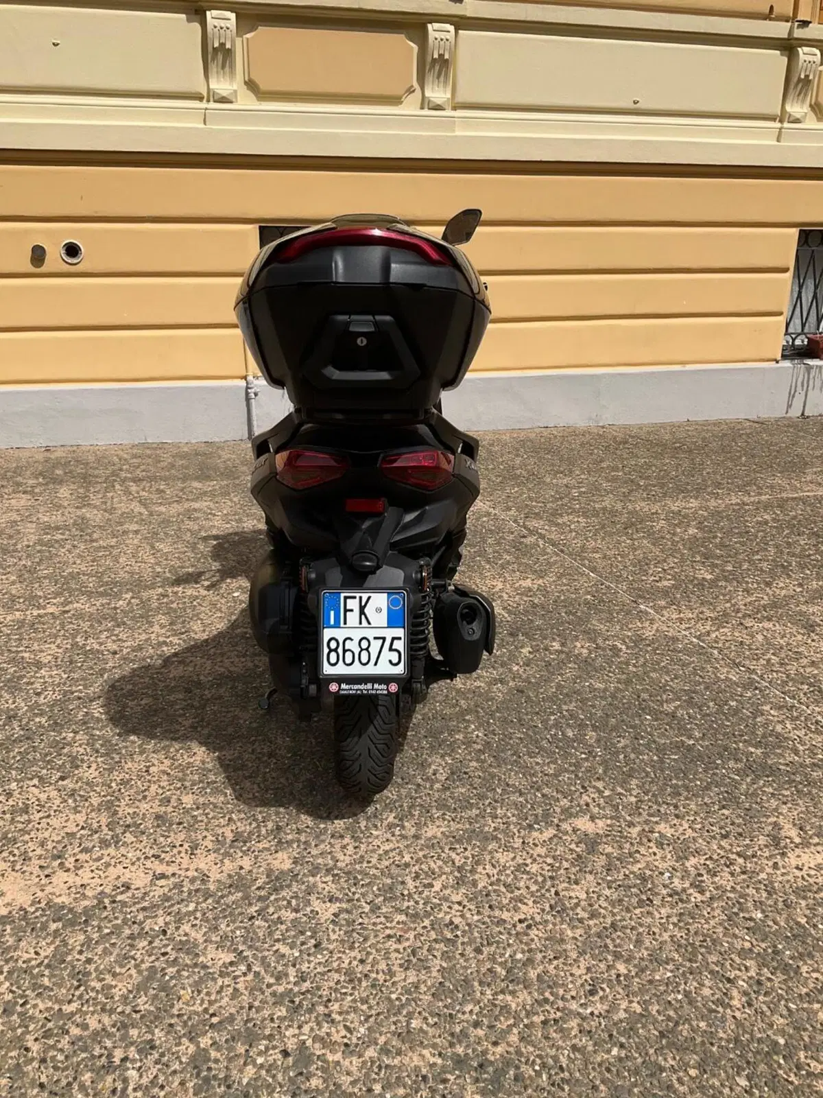 Yamaha X-Max 300 Tech Max (2021 - 24) (5)