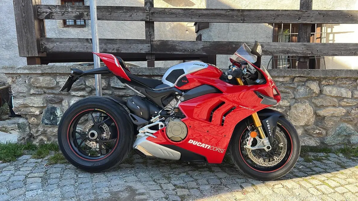 Ducati Panigale V4 S 1100 (2018 - 19)