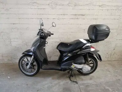Piaggio Liberty 50 4T (2004 - 16) usata