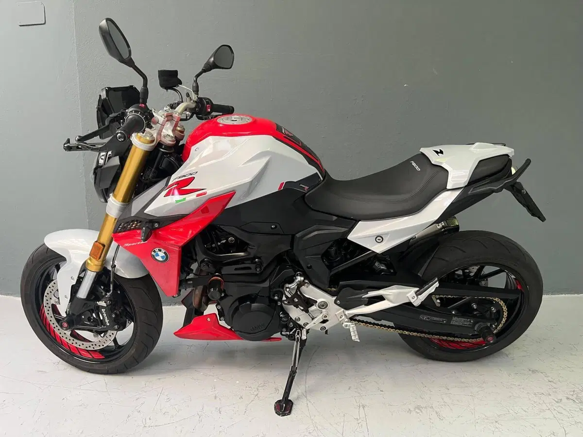 Bmw F 900 R (2017 - 20) (3)