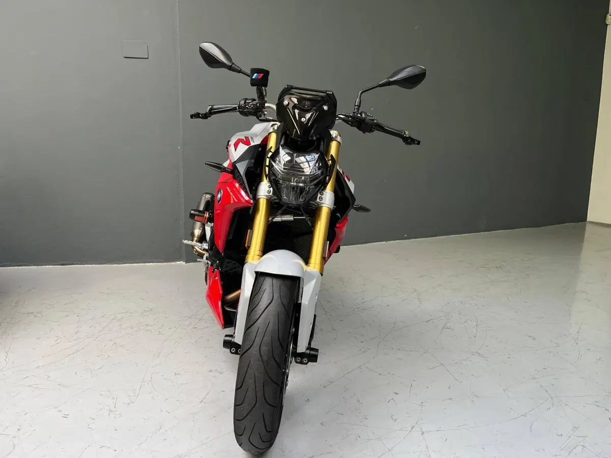 Bmw F 900 R (2017 - 20) (2)